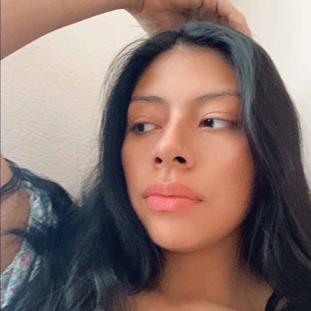 Meet your Posher, Juanita